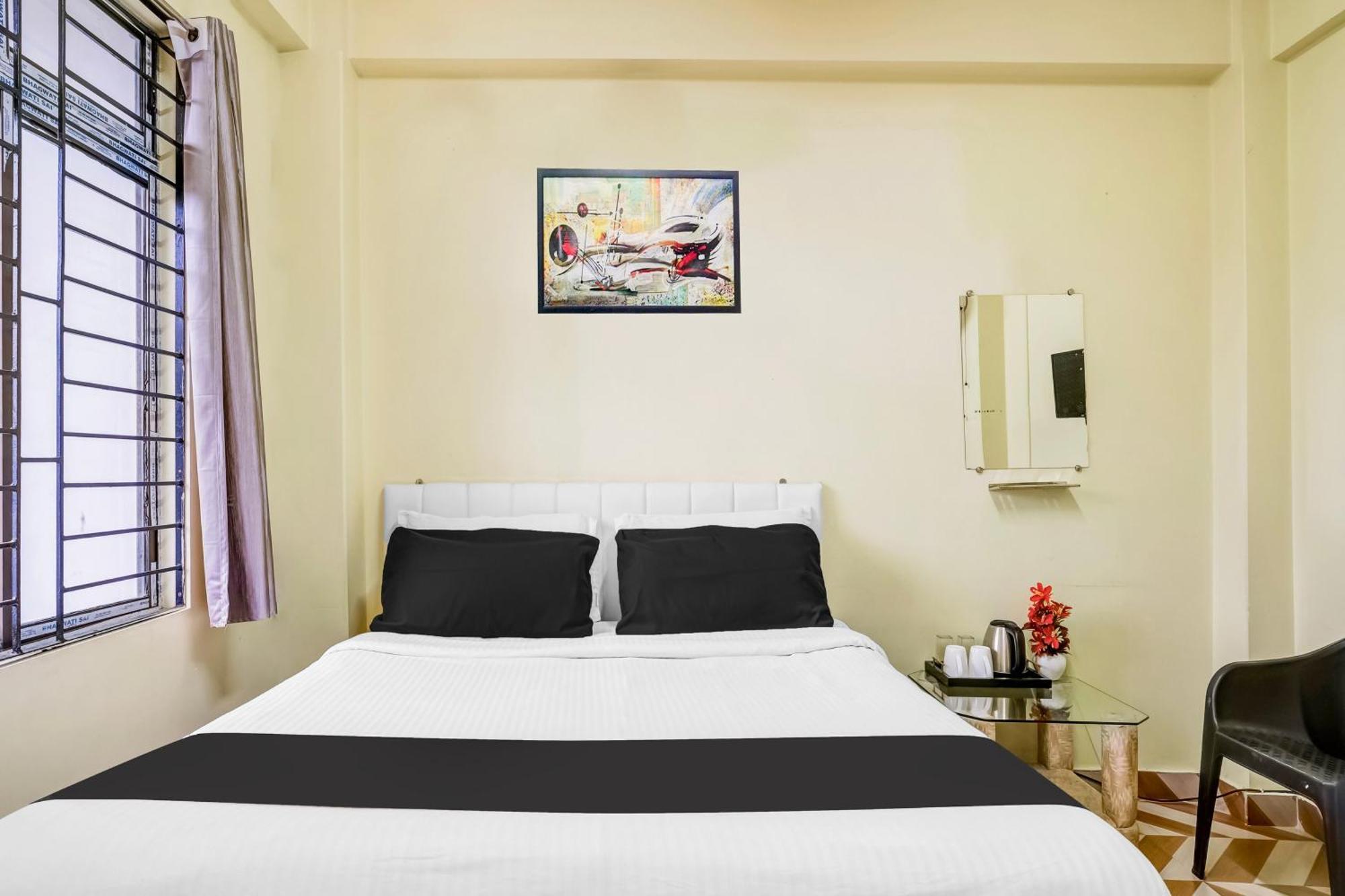 Super Hotel O Rynjah Shillong Exterior photo